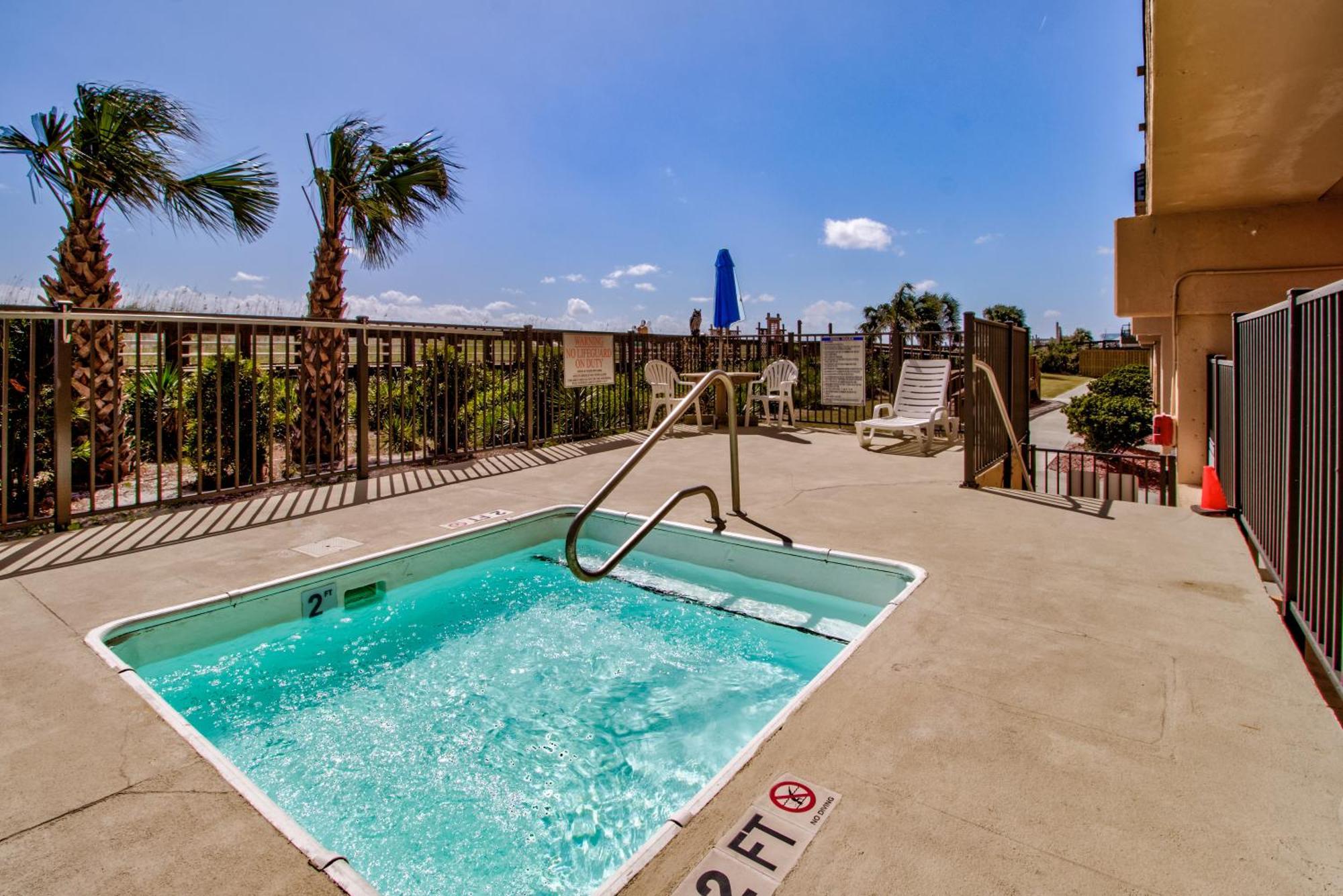 شقة Oceanfront * Pool * Elevator * Boardwalk كارولينا بيتش المظهر الخارجي الصورة